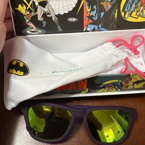 NIB Goodr Batman Sunglasses - Jokes On You